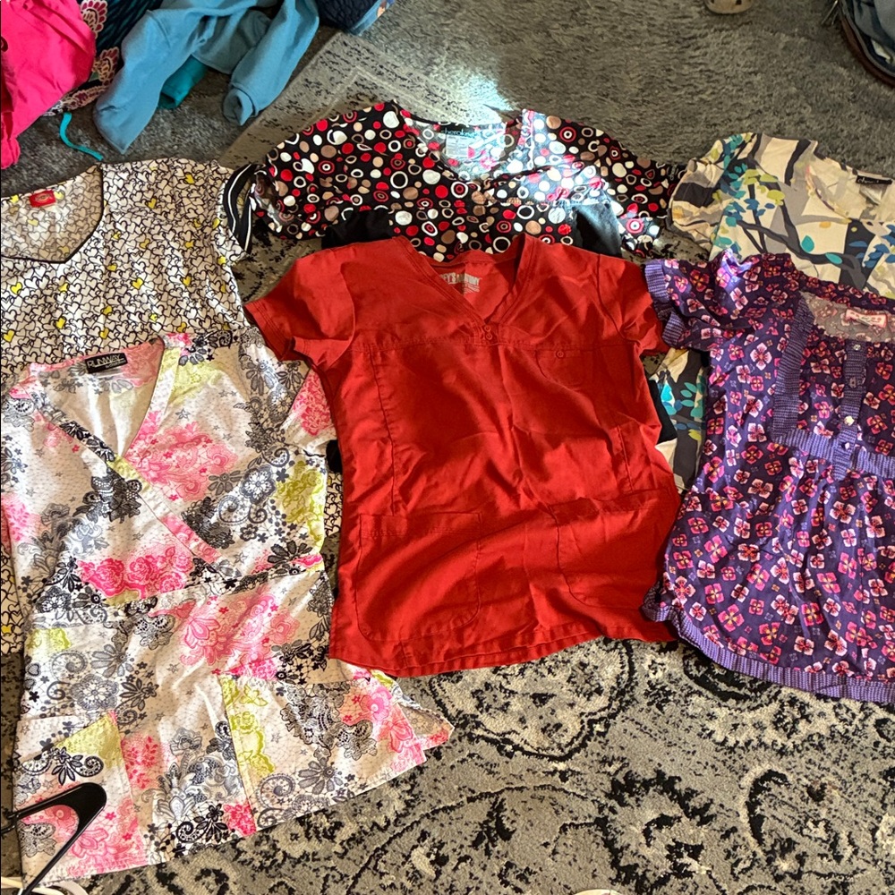 Scrub top lot all small